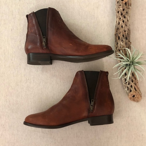 frye carly boot